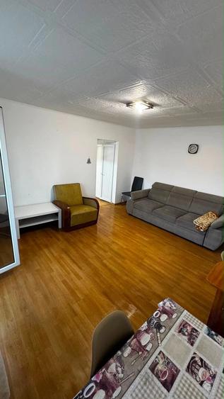 Apartament cu 2 camere decomandat în Exterior Vest