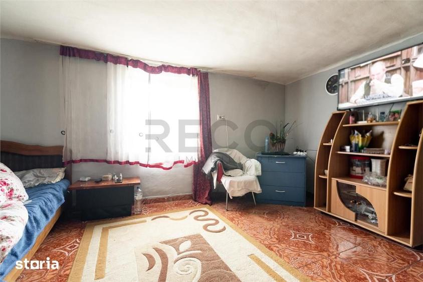 Casă cu 4 camere cu Teren 564 Mp în Oșorhei