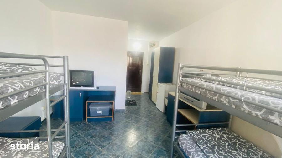 Apartament cu 8 camere în Central