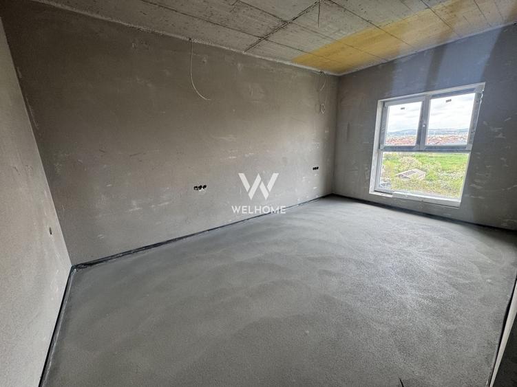 Penthouse cu 3 camere decomandat în Țiglari