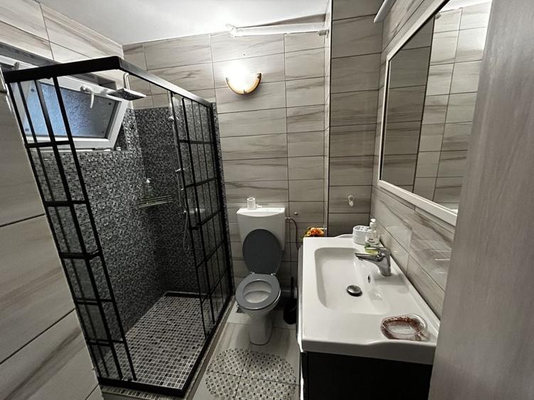 Apartament cu 2 camere decomandat în Năvodari Tabără