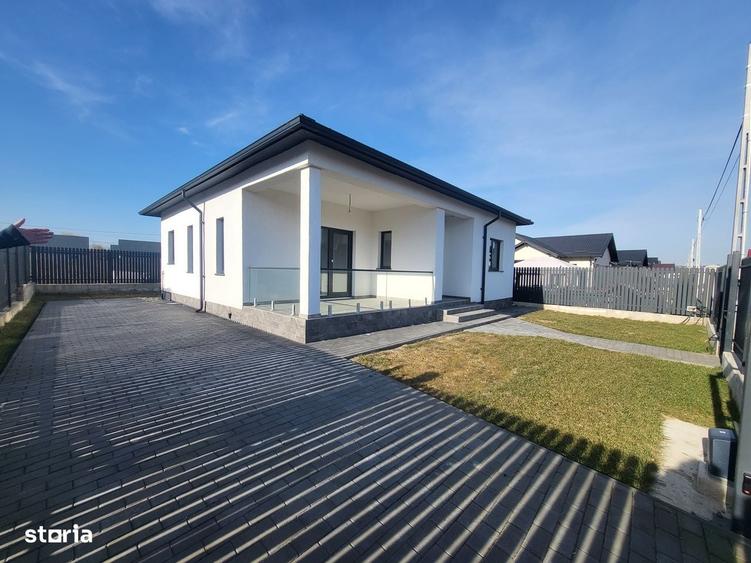 Casă cu 3 camere cu Teren 270 Mp în Hemeiuș