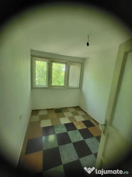 Casă cu 7 camere cu Teren 117 Mp în Ultracentral