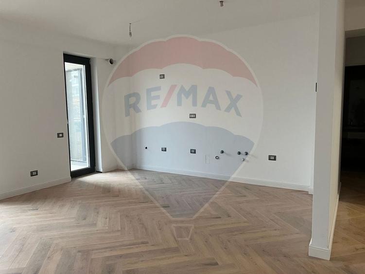 Apartament cu 2 camere în Pipera