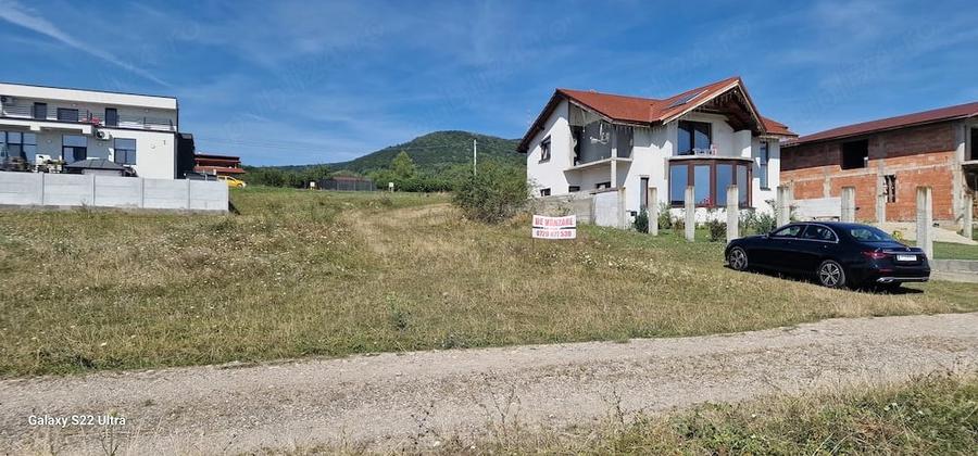 Teren de 485 mp, în Central