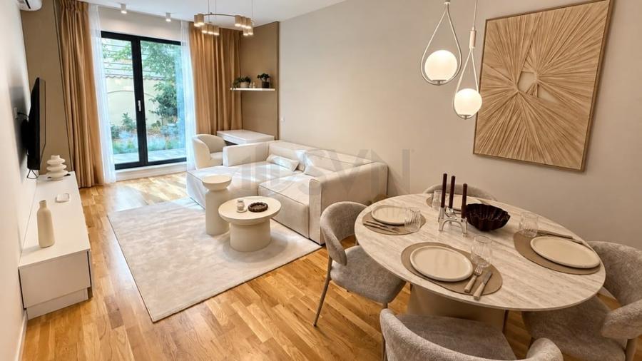 Apartament cu 2 camere decomandat în Băneasa