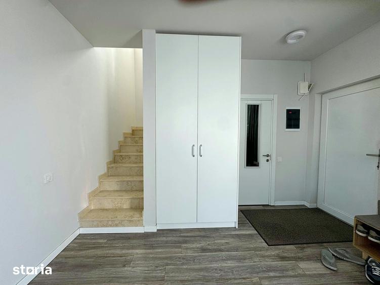 Casă cu 4 camere cu Teren 460 Mp în Corbeanca