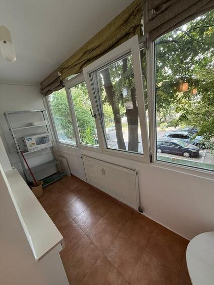 Apartament cu 3 camere, mobilat în Herăstrău