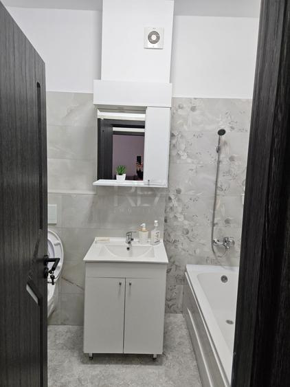 Apartament cu 2 camere semidecomandat, mobilat în Theodor Pallady