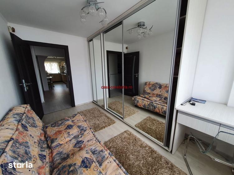 Apartament cu 3 camere decomandat în Tomis III