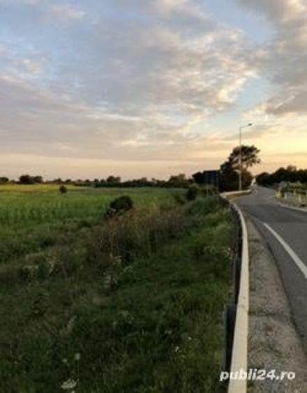 Teren de 5250 mp, în Central