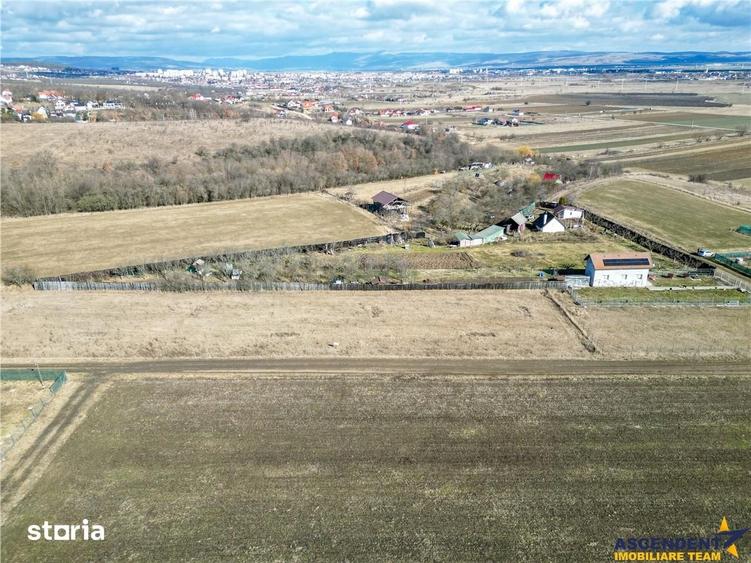 Teren de 488 mp, în Ilieni