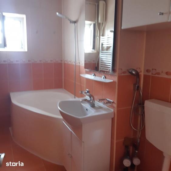 Apartament cu 3 camere în Aviației