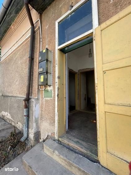Casă cu 3 camere cu Teren 174 Mp în Central