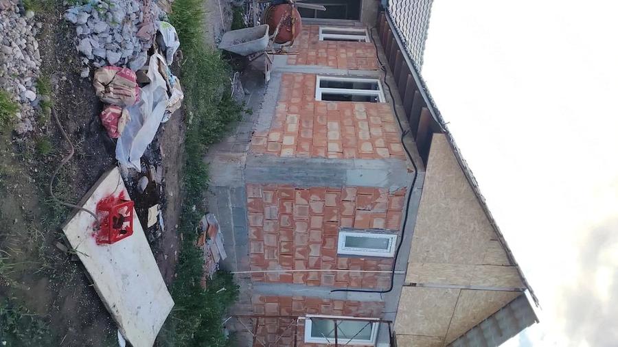 Casă cu Teren 1040 Mp în Central