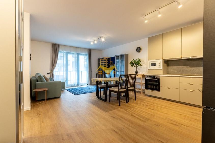Apartament cu 3 camere semidecomandat, mobilat în Iris