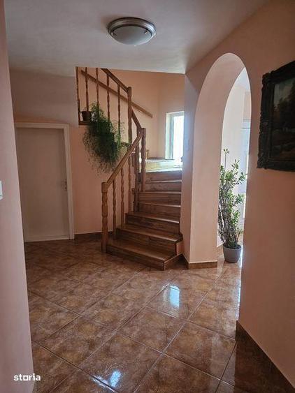 Casă cu 4 camere cu Teren 340 Mp în Blejoi