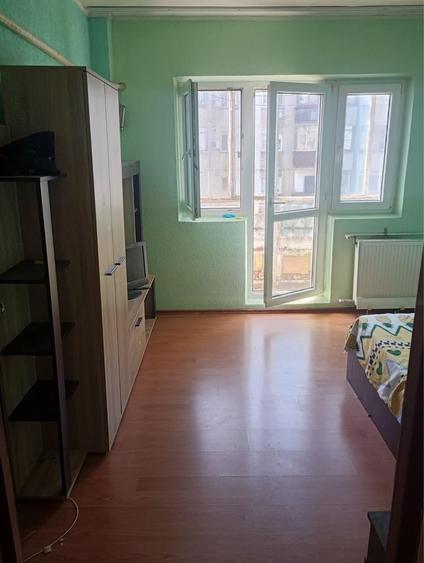 Apartament cu 2 camere decomandat în Tineretului