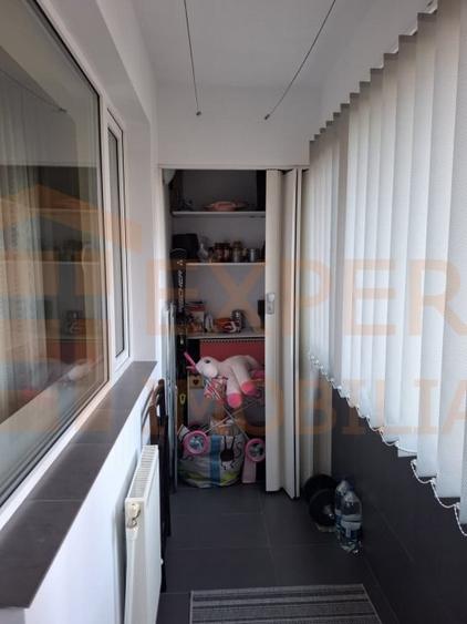 Apartament cu 2 camere decomandat, mobilat în Energia