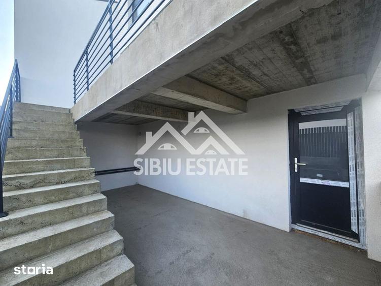 Casă cu 4 camere cu Teren 300 Mp în Central