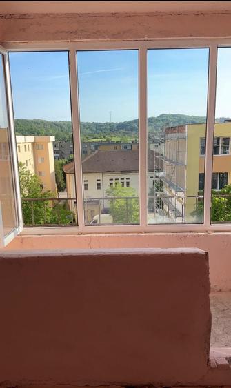 Apartament cu 2 camere decomandat în Mătăsari