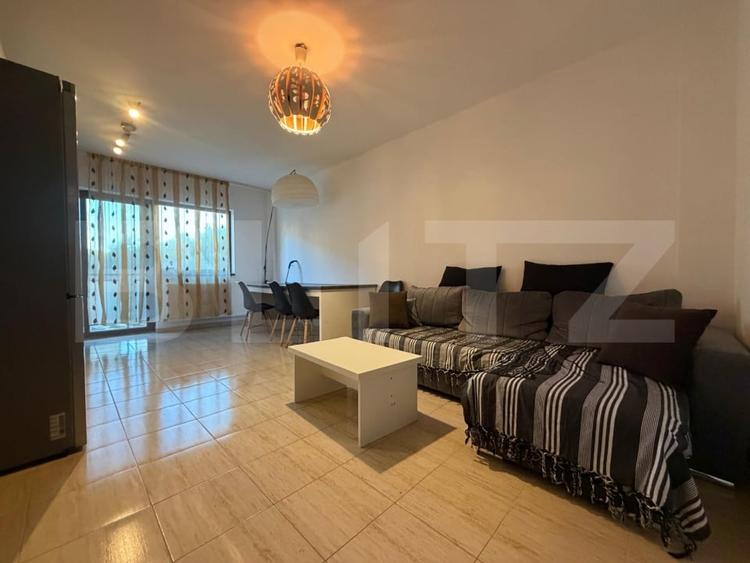 Apartament cu 2 camere semidecomandat, mobilat în Florești