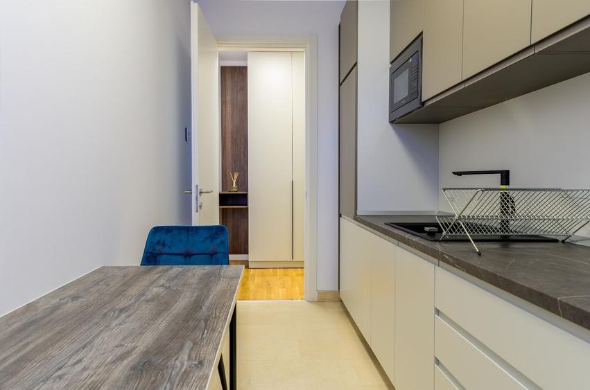 Apartament cu 2 camere decomandat, mobilat în Domenii