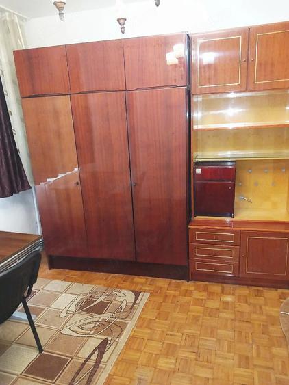 Apartament cu 2 camere semidecomandat în Horea