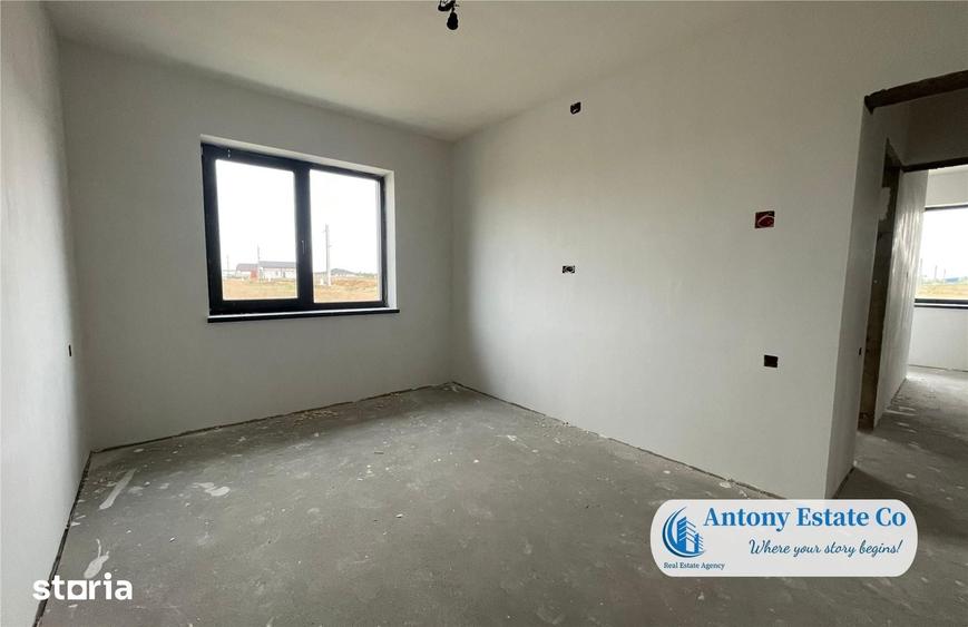 Casă cu 3 camere cu Teren 500 Mp în Sântandrei