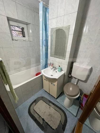 Apartament cu 3 camere decomandat, mobilat în Fălticeni