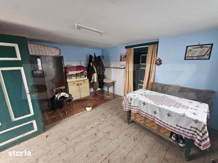 Casă cu 6 camere cu Teren 1850 Mp în Dumitra