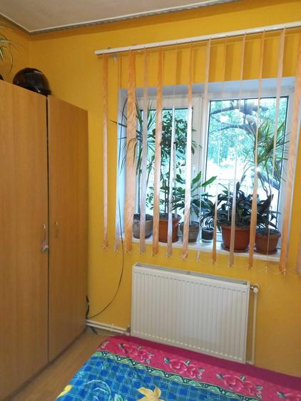 Casă cu 3 camere în Central