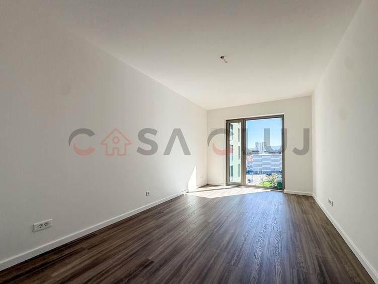 Apartament cu 3 camere decomandat în Iris