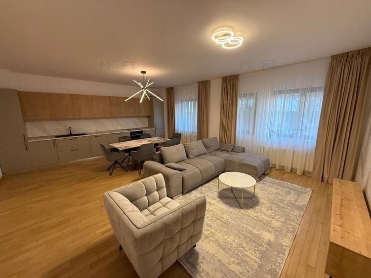 Apartament cu 4 camere semidecomandat, mobilat în Herăstrău
