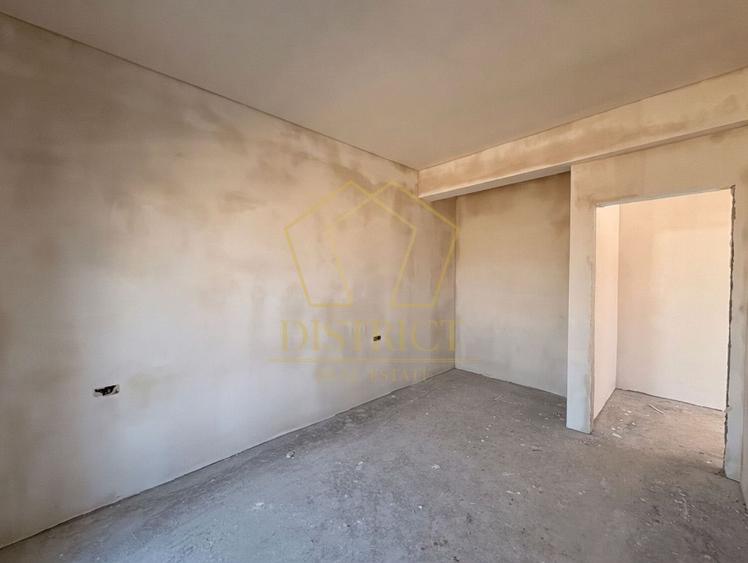 Duplex cu 3 camere cu Canalizare în Bucovăț (Remetea Mare)