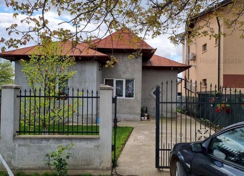 Casă individuală cu 5 camere decomandat cu Canalizare în Corbeanca