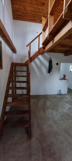 Casă cu 2 camere cu Teren 770 Mp în Bercu Roșu