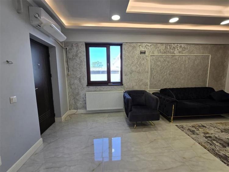 Apartament cu 4 camere decomandat, mobilat în Bucureștii Noi