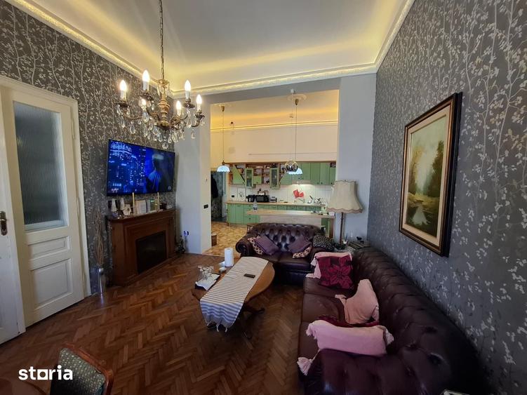 Apartament cu 3 camere în Ultracentral