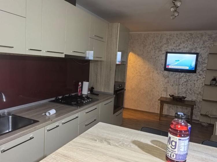 Apartament cu 3 camere în Sud