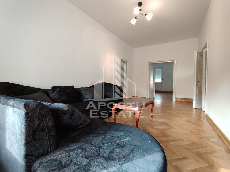 Apartament cu 5 camere circular, mobilat în Ultracentral