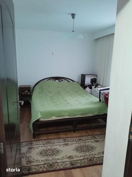 Casă cu 6 camere cu Teren 580 Mp în Central