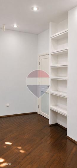 Casă cu 6 camere cu Teren 160 Mp în Gara de Nord