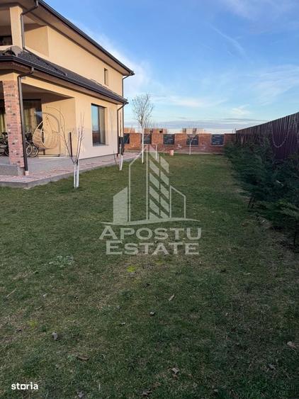 Casă cu 4 camere cu Teren 502 Mp în Ghiroda