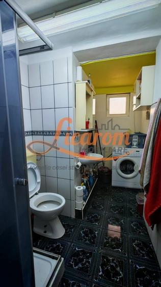 Casă individuală cu 4 camere cu Canalizare în Brașovul Vechi