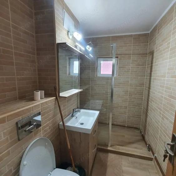Apartament cu 3 camere decomandat în Exercițiu