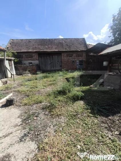 Casă cu 3 camere cu Teren 3900 Mp în Războieni-Cetate