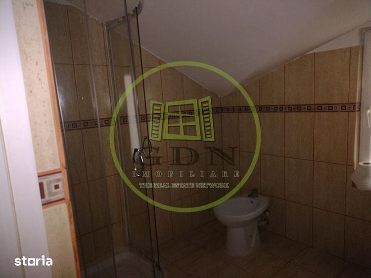 Casă cu 6 camere cu Teren 700 Mp în Valea Azugii