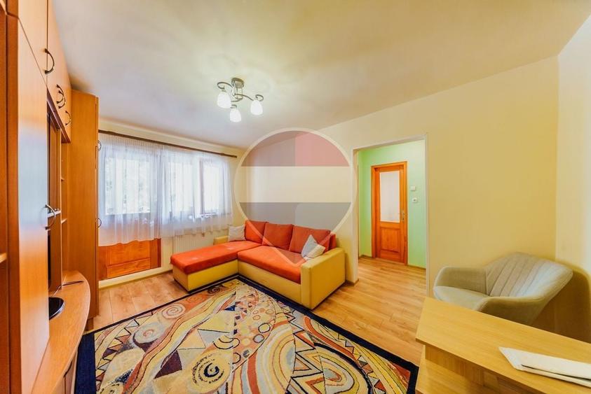 Apartament cu 2 camere semidecomandat, mobilat în Aurel Vlaicu