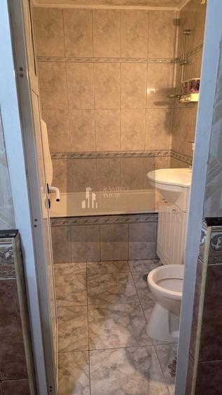 Apartament cu 2 camere decomandat în Titan